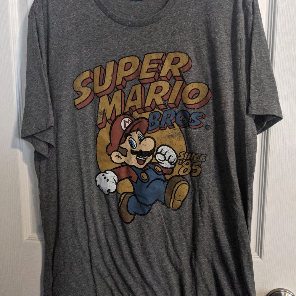 Super Mario Bros. Tee